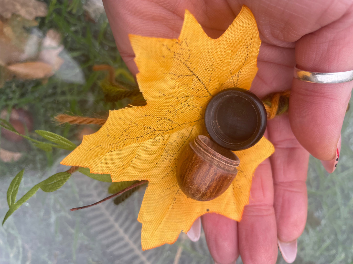 Ochre Leaf Stash Acorn Bead