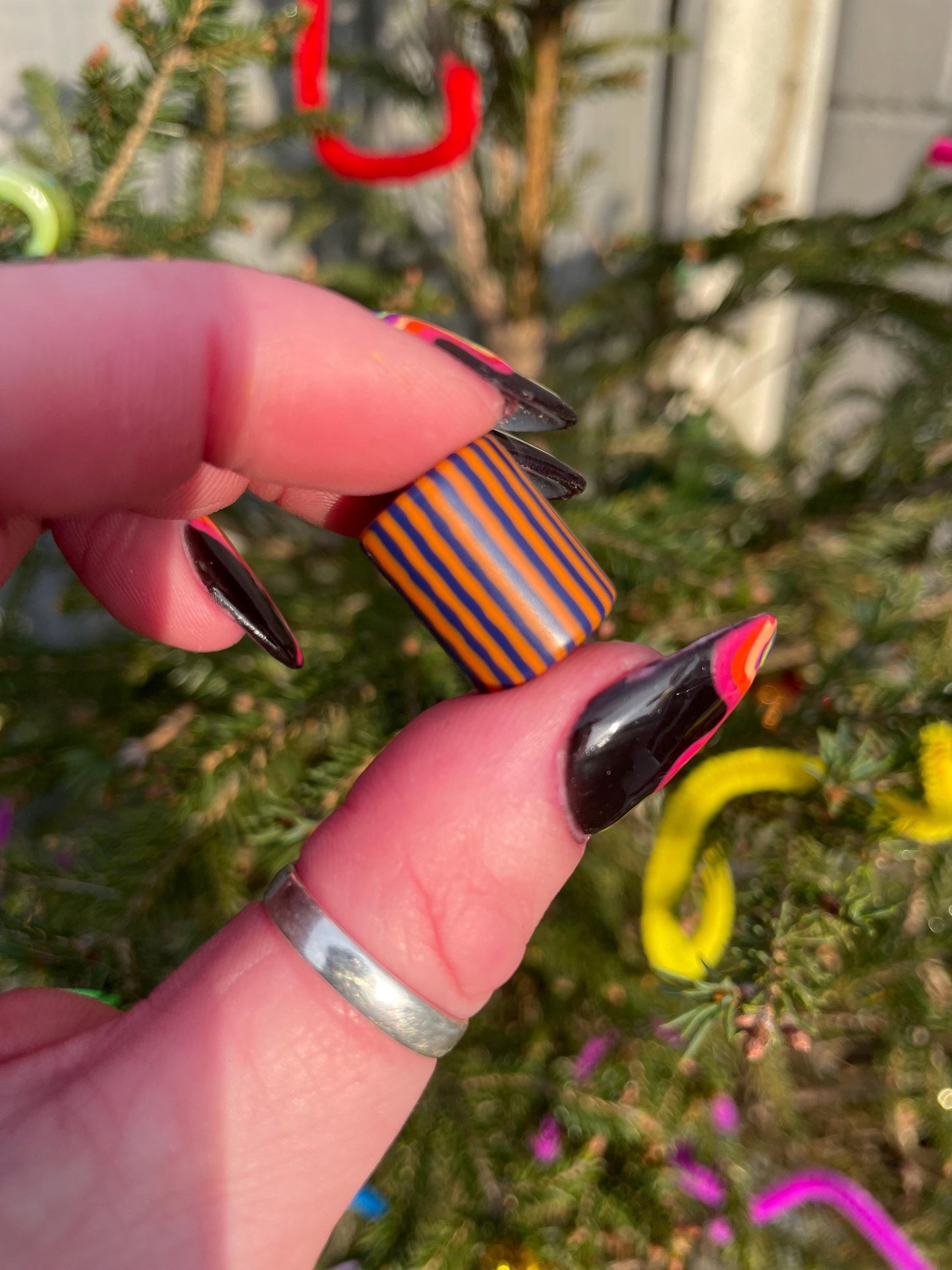 Fame Acrylic Dreadlock Bead