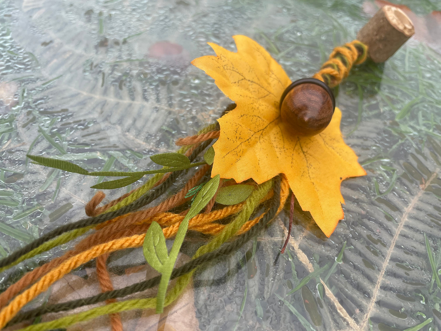 Ochre Leaf Stash Acorn Bead