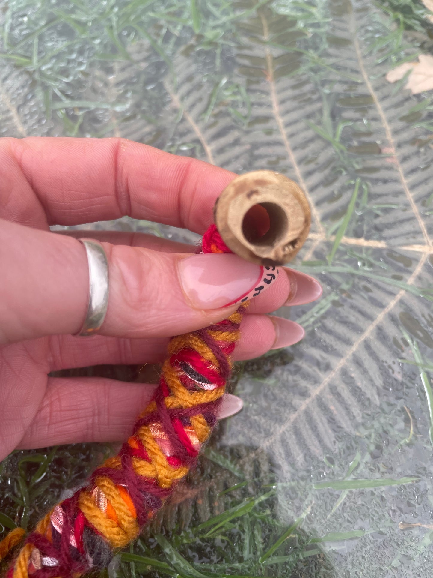 Cosy Leaf Acorn Bead