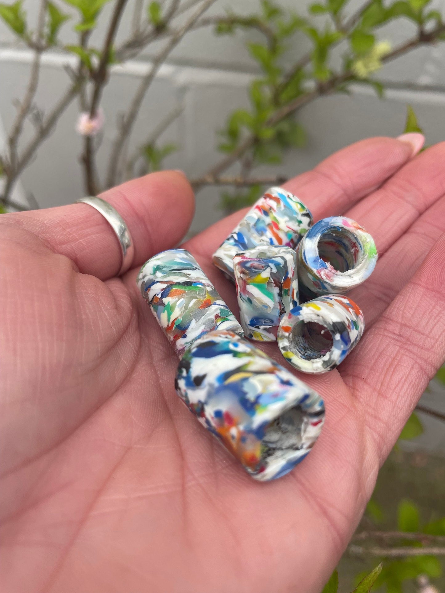 Speckle Recycled Plastic Dreadlock Bead