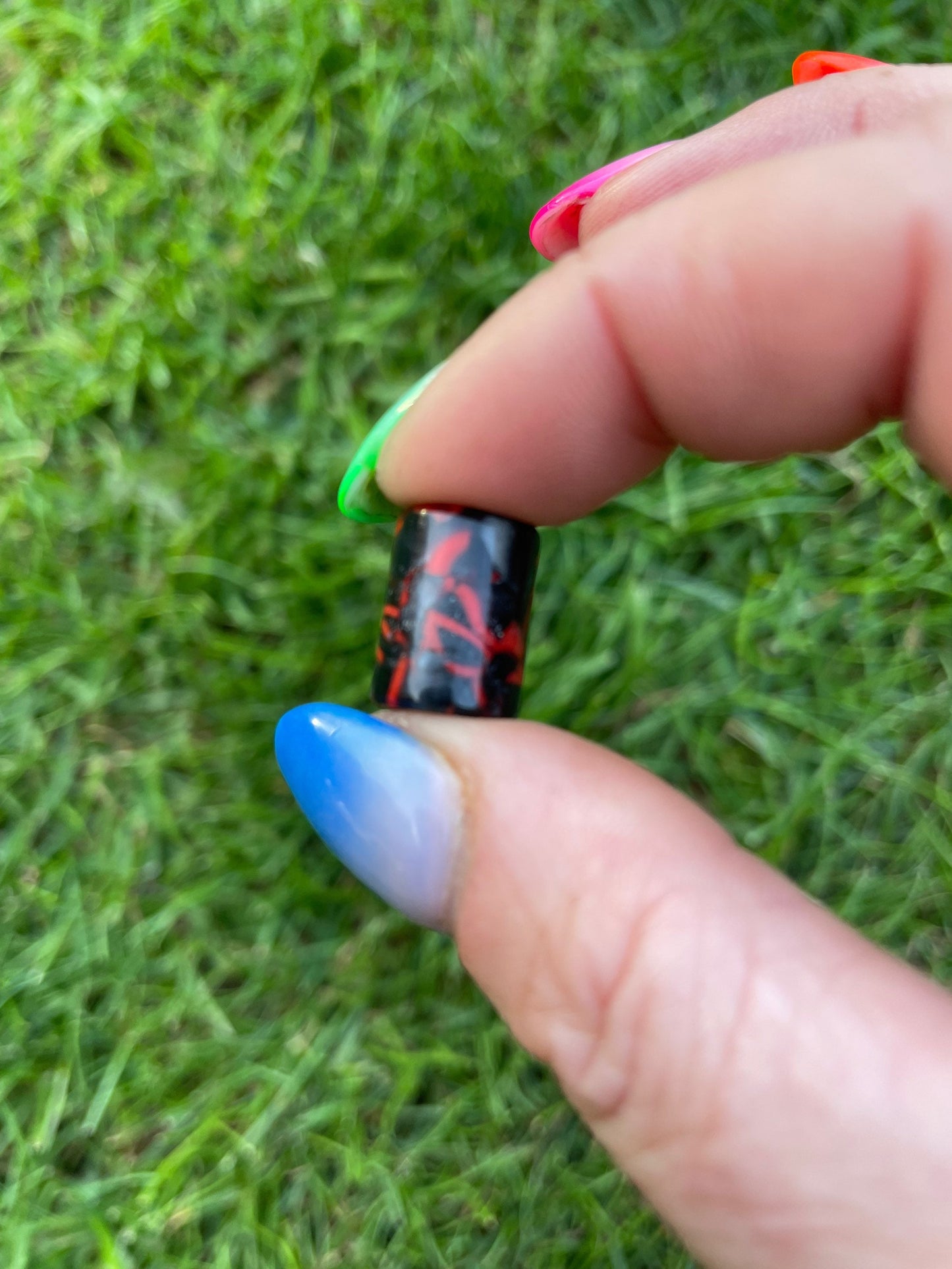 Kisses Micro Acrylic Dreadlock Bead